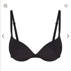 SKIMS nipple push up bra